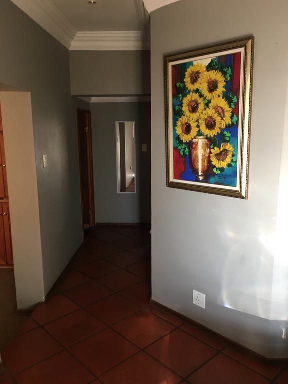 Hotel Bottom Of Boden à Benoni Extérieur photo